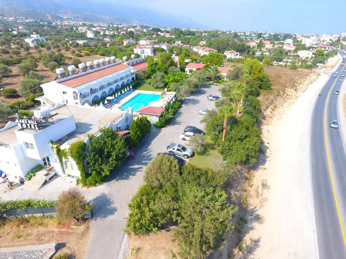 Bare Hill Holiday Apartments Krini Eksteriør bilde