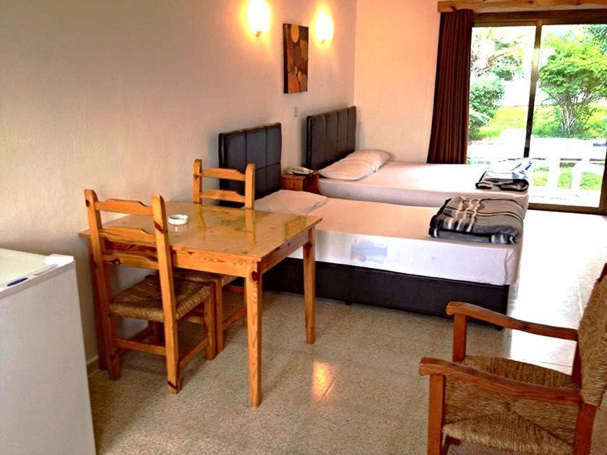Bare Hill Holiday Apartments Krini Rom bilde